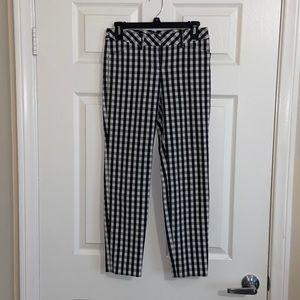 B&W Checkered Print Straight Leg Pant